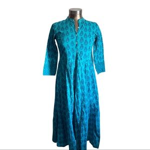 Vishudh Blue Floral Printed Maxi Dress